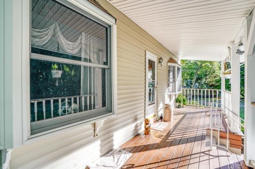 94 Maple St, Old Bridge, NJ 08857-2932