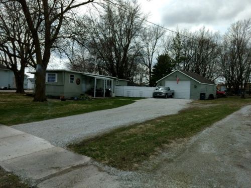 804 Main St, Tipton, IN 46072-1045