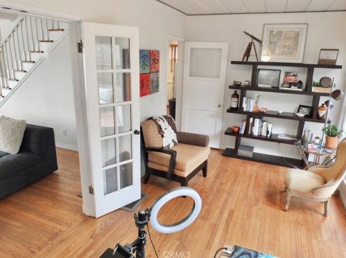 335 Bay Shore Ave, Long Beach CA  90803-1956 exterior