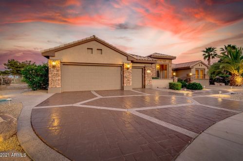 15647 Cypress Point Dr, Sun City, AZ 85374-2071
