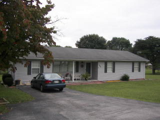190 Turner Dr, Ravenscroft, TN 38583-2409