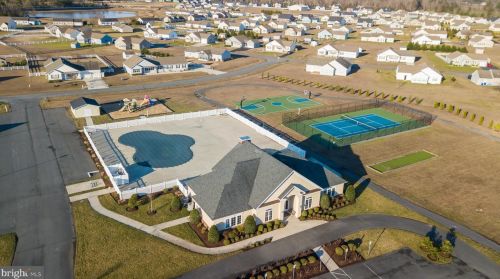 21181 Sand Dollar Trl, Lewes DE  19958-6818 exterior