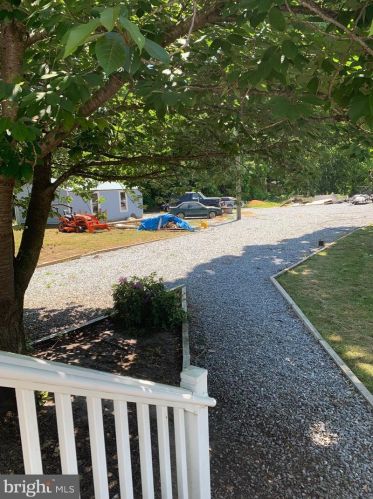 221 Monroeville Rd, Swedesboro NJ  08085-3450 exterior