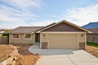 95 Saratoga Ln, Malaga, WA 98828-9314