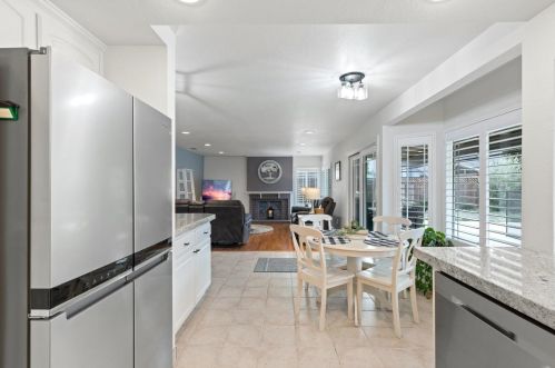 3633 Ganado Way, Modesto CA  95356-0309 exterior
