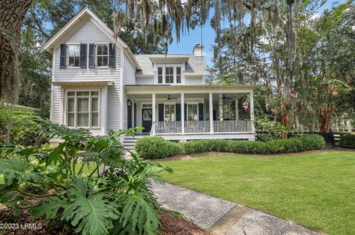 12 Elisabeth Cv, Beaufort, SC 29907-2145