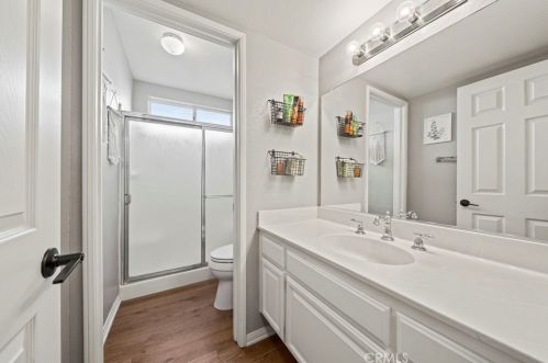 22114 Pamplico Dr, Santa Clarita CA  91350-2186 exterior
