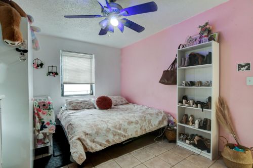 1016 Aspen Rd, West Palm Beach FL  33409-4855 exterior
