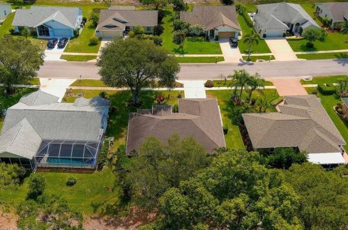147 Estelle Dr, Naples FL  34112-7059 exterior