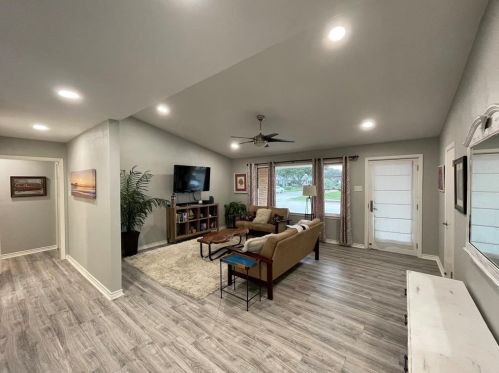 2808 43rd St, Galveston TX  77550-8502 exterior