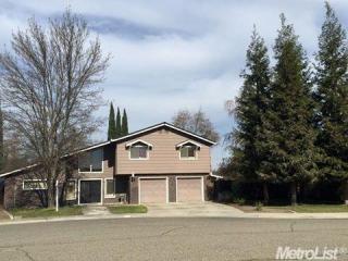 555 Glen Haven Ct, Turlock CA  95382-2540 exterior