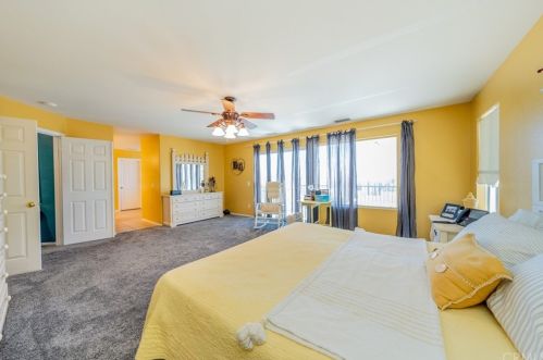 28 Del Brienza, Lake Elsinore CA  92532-0221 exterior