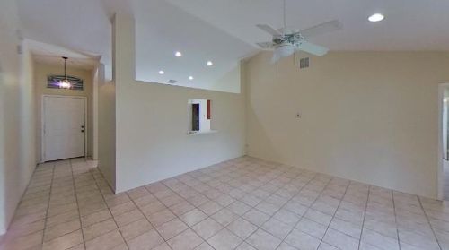 189 Twig Ave, Fort Pierce, FL 34983-3031