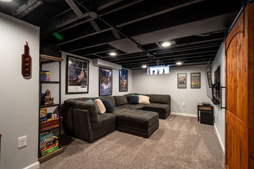 200 79, Milwaukee WI 53219-1707 exterior