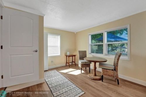 228 8th Ave, Delray Beach FL  33483-5523 exterior