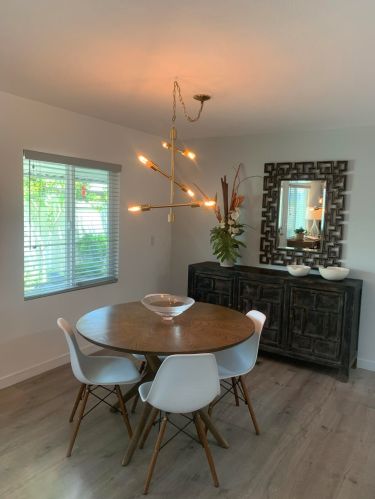 74 Calle Abajo, Palm Springs CA  92264-6331 exterior