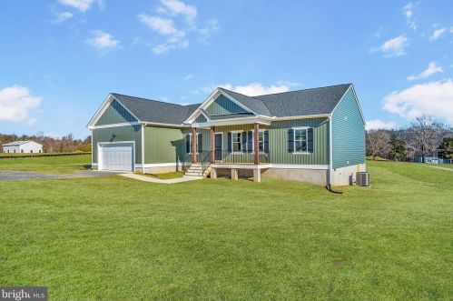 2640 Owens Creek Rd, Mineral, VA 23117-2705