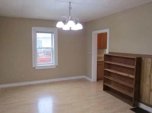 296 Amory St, Fond Du Lac, WI 54935-2460