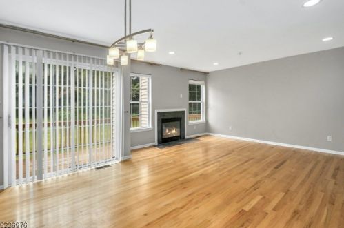 105 Boulder Ridge Dr, Dover NJ  07869-1644 exterior