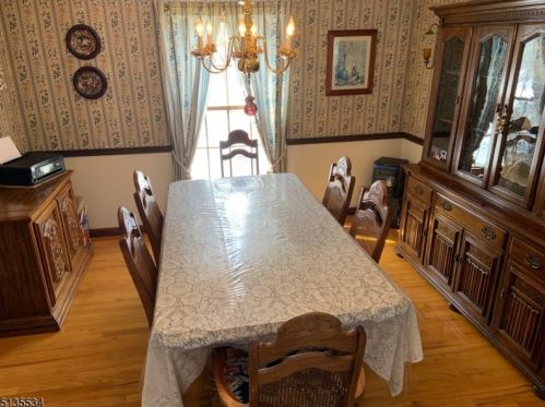 2 Cider Ml Rd, Flemington NJ  08822-1960 exterior