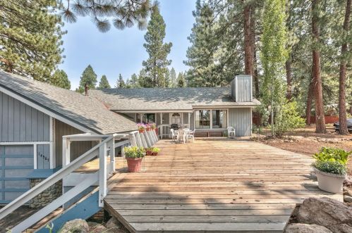 14567 Royal Way, Truckee, CA 96161-1140