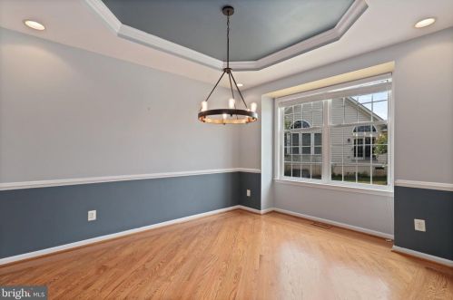 15843 Fourmile Creek Ct, Haymarket VA  20169-5427 exterior