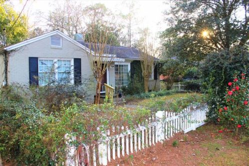 704 Hart Ave, Opp, AL 36467-2306