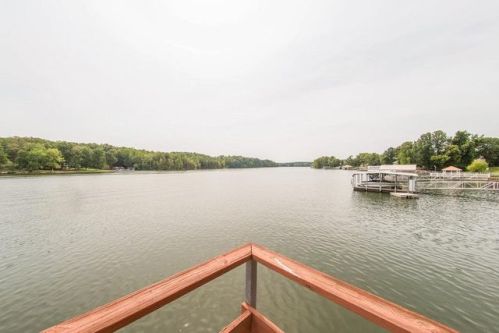 192 Whispering Pines Dr, Winchester, TN 37398-4333