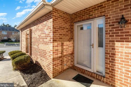 4139 Nantucket Dr, Navy Sup Dpt, PA 17050-7605