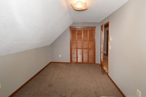 35 Grant Hill Rd, Coventry CT  06238-1115 exterior