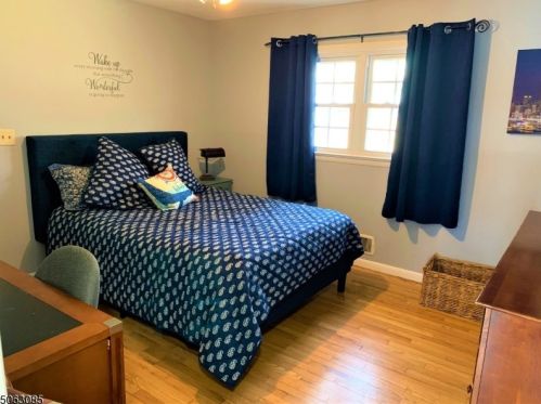 89 Bearfort Rd, West Milford Lakes NJ  07480-1401 exterior