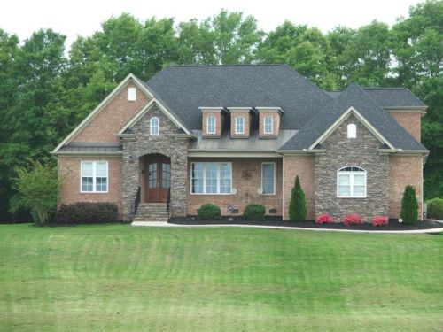 1036 Omega Farms Ln, Williamston, SC 29697-9711