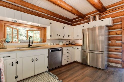 5739 Maywood Dr, Michigan Bluff CA  95631-9680 exterior