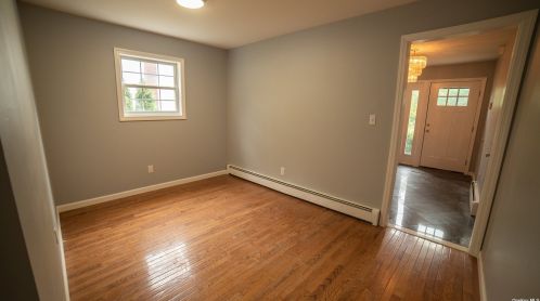 2328 New York Ave, Huntington Station, NY 11746-4254
