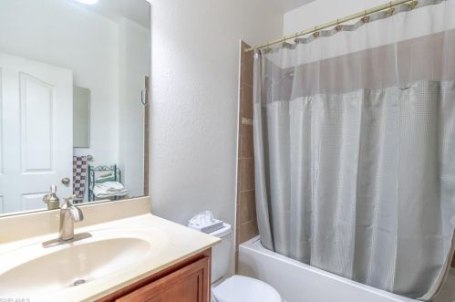 18112 Horizon Vw Blvd, Lehigh Acres FL 33972-4813 exterior