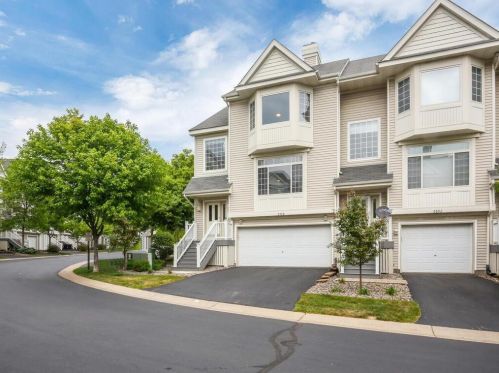 8888 Brunswick Path, South Saint Paul MN  55076-5162 exterior