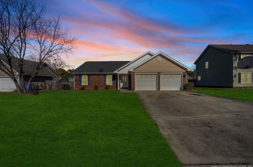 6508 Pacific Ave, Fayetteville, NC 28314-6548