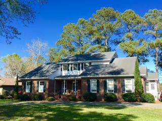 1447 Futch Creek Rd, Wilmington, NC 28411-9373