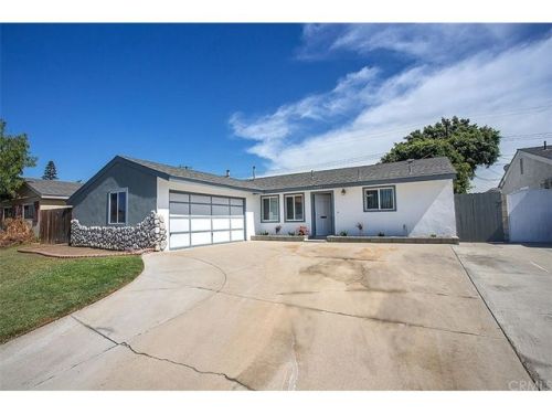 10202 Ethel St, Cypress CA  90630-4356 exterior