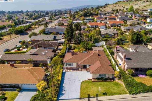 1244 Gabriel Ct, San Leandro, CA 94577-6821