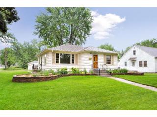 706 5 Ave, Prior Lake MN  55379-1122 exterior