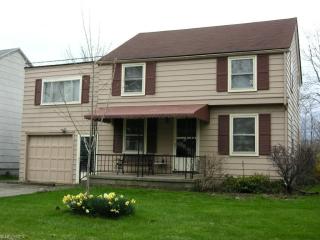2774 Garfield Blvd, Lorain, OH 44052-2560
