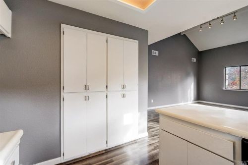 2527 Westberry Dr, Santa Rosa CA 95403-4136 exterior