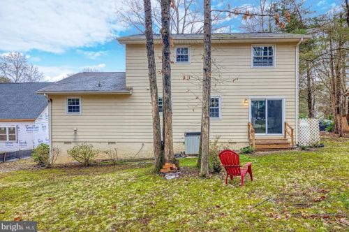 305 Harrison Cir, Locust Grove VA  22508-5256 exterior