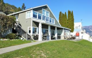 4126 Lakeshore Rd, Holden Village WA  98816-9345 exterior