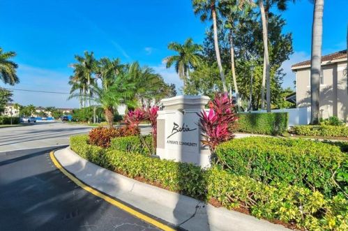 12656 54th St, Hollywood, FL 33027-5478