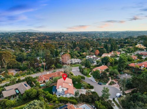 2216 Silver Peak Pl, Encinitas CA  92024-3145 exterior