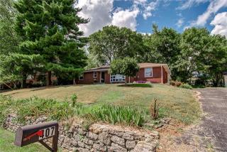 407 Dunailie Dr, Nashville, TN 37217-2425