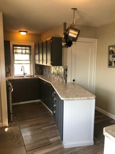 216 Spring Ave, Springfield, MN 56087-1325