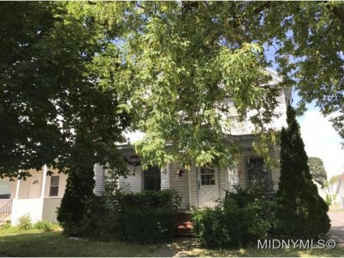 608 Bloomfield St, Rome, NY 13440-5315
